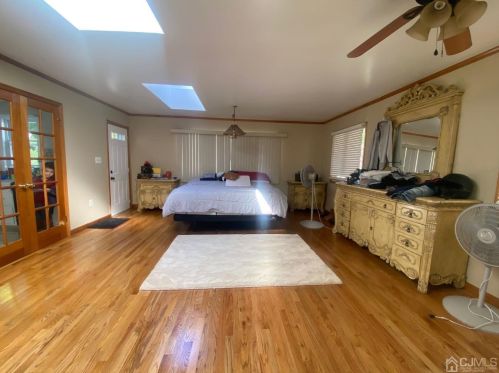 227 Rahway Ave, South Plainfield NJ  07080-3737 exterior