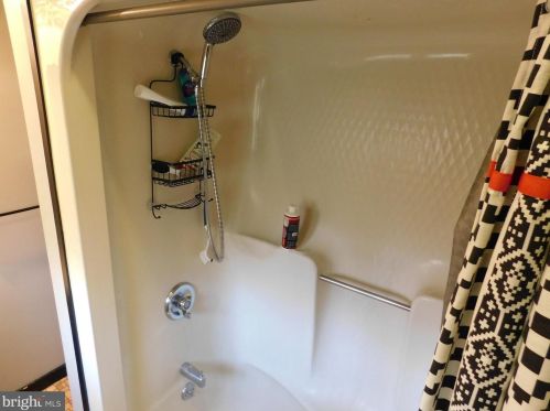 83 Drehersville Rd, Molino PA  17961-8918 exterior