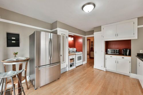 2533 63, Milwaukee WI 53219-2628 exterior