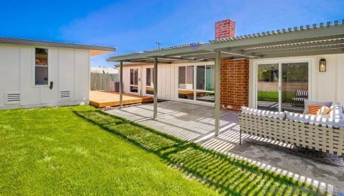 3451 Lockwood Dr, San Diego CA  92123-2619 exterior