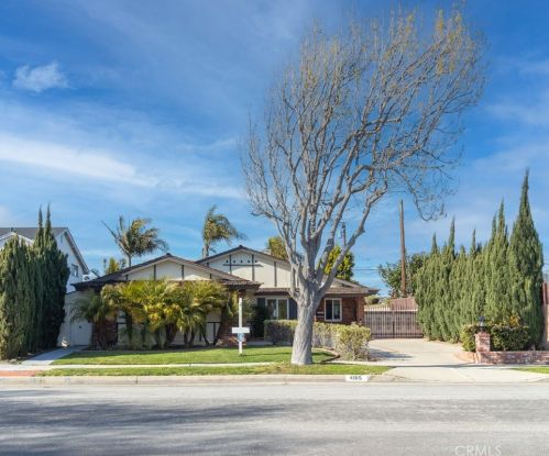 4105 234th St, Torrance, CA 90505-4420