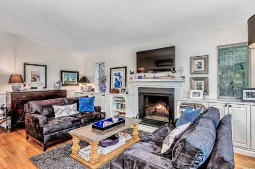253 Union Ave, Islip Manor NY  11751-4710 exterior