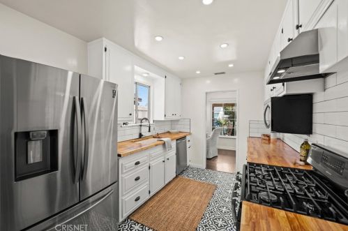 15109 Doty Ave, Lawndale CA  90260-2319 exterior