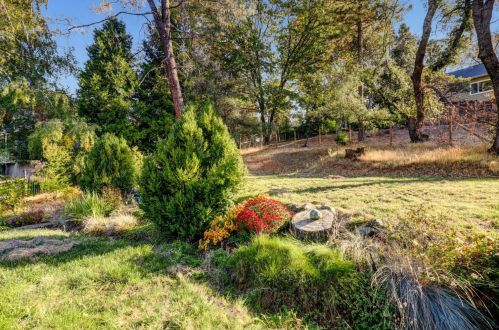 17155 Oscar Dr, Grass Valley CA  95949-7220 exterior