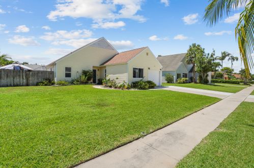 87 Cedar Ln, Boynton Beach, FL 33436-9103
