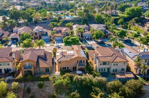 1675 Crossroads St, Chula Vista, CA 91915-1837