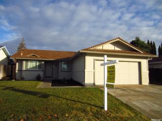 8157 Steinbeck Way, Sacramento, CA 95828-4972