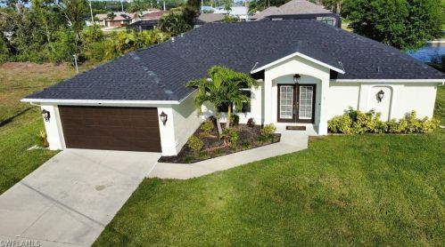 1421 2nd Ave, Cape Coral, FL 33909-1208