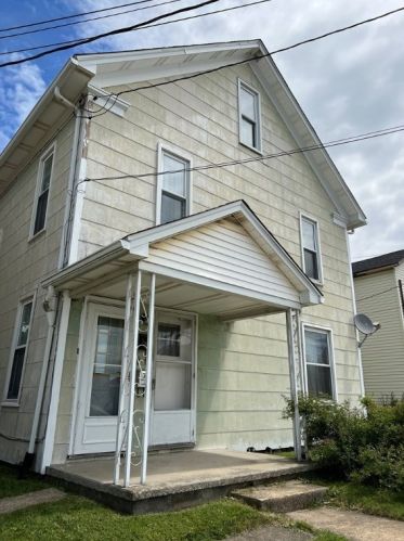 1309 Main St, Berlin, PA 15530-1404