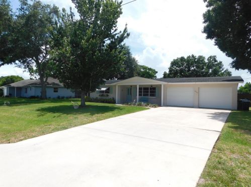 6203 Lilyan Pkwy, Fort Pierce, FL 34951-1310