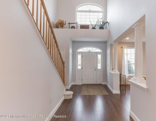 139 Princeton Oval, East Freehold NJ  07728-5338 exterior