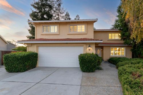 4653 Park Sutton Pl, San Jose, CA 95136-2538