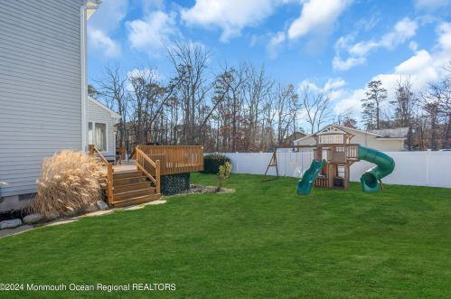 119 Serpentine Dr, Berkeley Township NJ  08721-2447 exterior