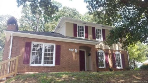 1429 Fern Valley Dr, Charlotte, NC 28216-3102
