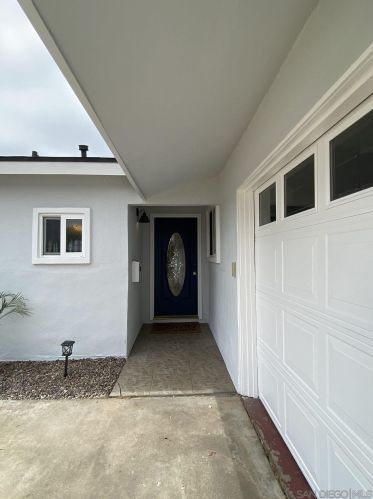 1585 Halo St, San Diego, CA 92154-2718