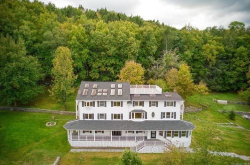 116 Spring Glen Rd, Mountaindale, NY 12763-5419