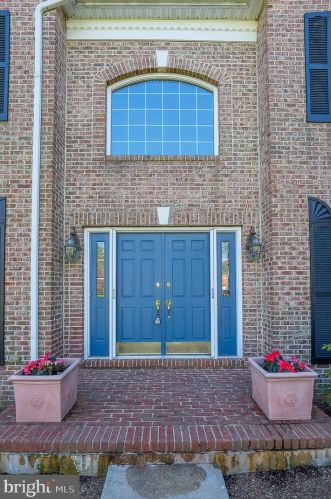 519 Doral Cir, Berwyn, PA 19312-1993