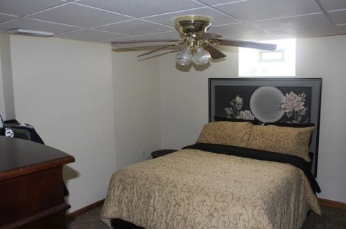 2017 Remington Dr, Pittsburgh PA  15237-6234 exterior