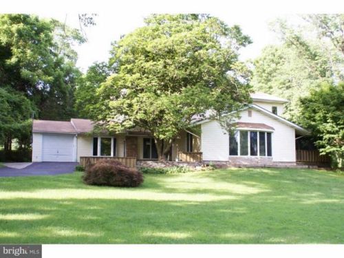 1150 Swamp Rd, Rushland, PA 18956