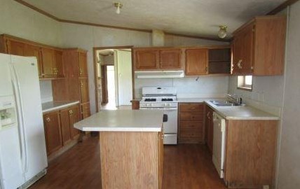 33 Williams Rd, Otis, IN