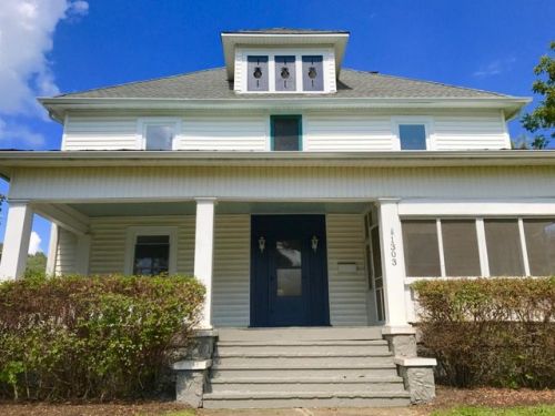 1303 Raleigh Ave, Knoxville, TN 37917-3143