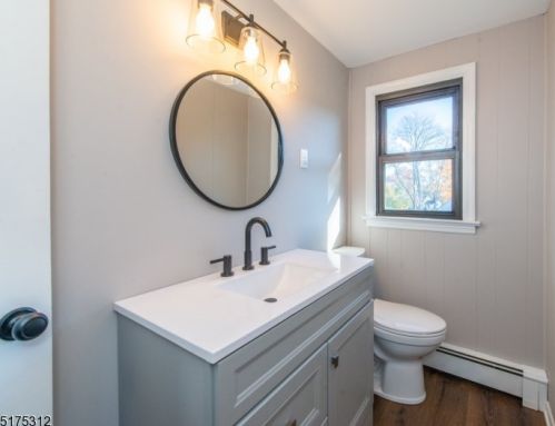 452 Rdg Rd, West Milford Lakes NJ  exterior