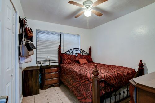 1016 Aspen Rd, West Palm Beach FL  33409-4855 exterior