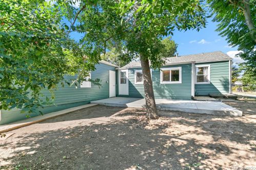 2746 Irving St, Denver CO 80211-3109 exterior