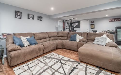 152 Maple St, Methuen MA 01844-1224 exterior