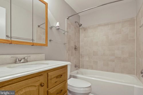 5709 Noland Rd, Woodbridge VA  22193-4110 exterior