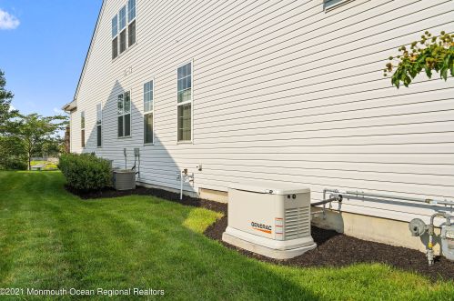 12 Ambermist Way, Lacey NJ  08731 exterior