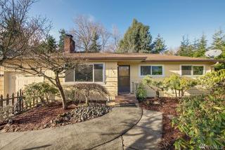 9701 7 Ave, Seattle WA  98125-6204 exterior