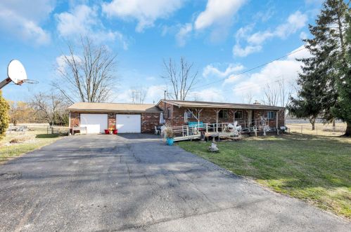 6359 Mink St, Pataskala OH  43062-7814 exterior