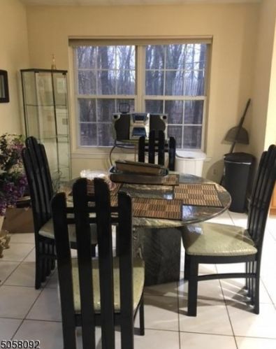 11 Elmwood Ct, Parsippany NJ  07054-3610 exterior