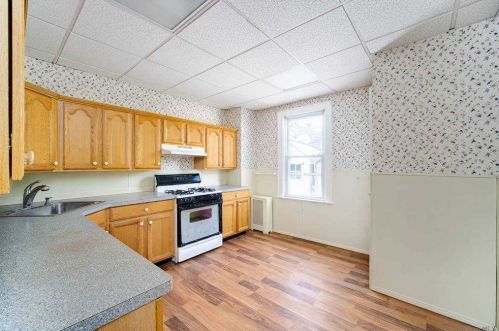 89-14 116th St, Jamaica, NY 11418-3402
