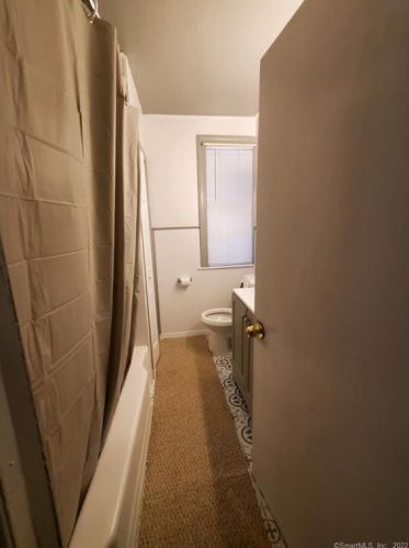 16 Byron St, Waterbury CT  06704-1701 exterior