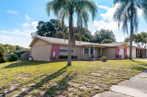 8713 Honeycomb Dr, Port Richey, FL 34668-1225