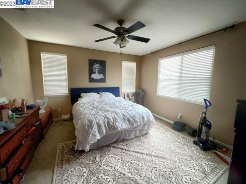 1175 Lucio St, Manteca CA  95336 exterior