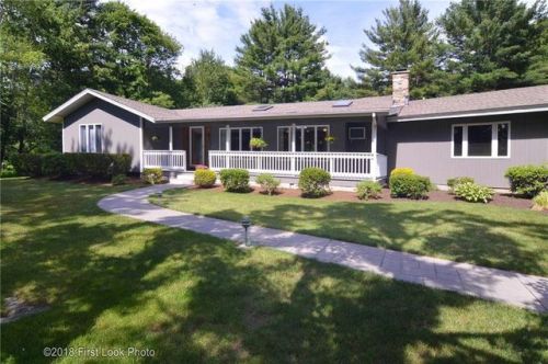 511 Cooper Rd, Glocester RI  02814-1448 exterior