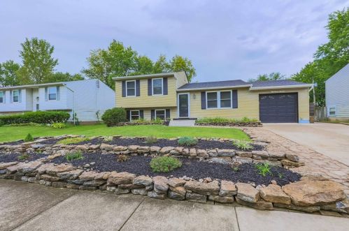 5719 Tall Oaks Dr, Milford, OH 45150-2525