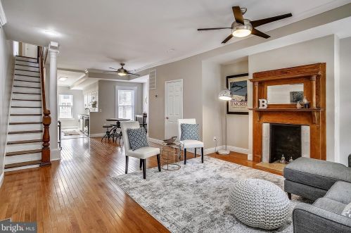 1235 Oates St, Washington, DC 20002-3825