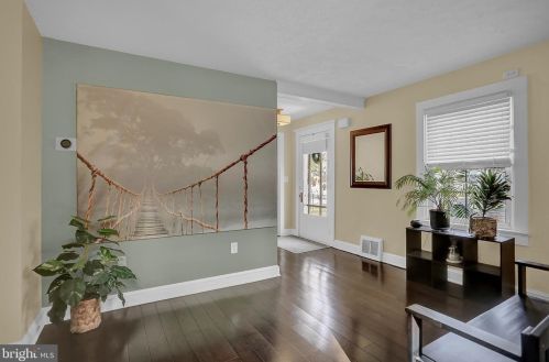 330 Morris St, Lees Cross Roads, PA 17257-1636