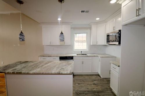 12 Rome St, Newark NJ 07105-3406 exterior