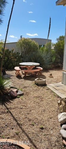 5425 Lazy S St, Tucson AZ  85713-6304 exterior