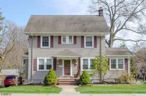448 Ridgewood Rd, Maplewood, NJ 07040-1124