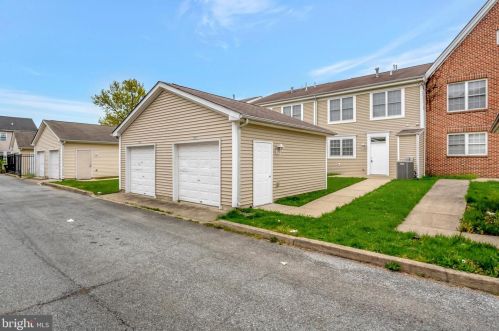 1003 22nd St, Wilmington, DE 19802-4500