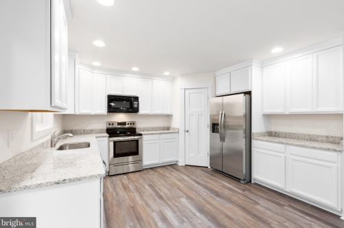 8497 Colfax Dr, Owens VA  22485-7162 exterior