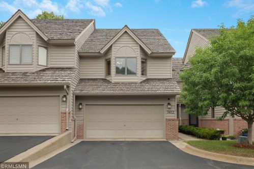 7412 Cahill Rd, Minneapolis, MN 55439-2727