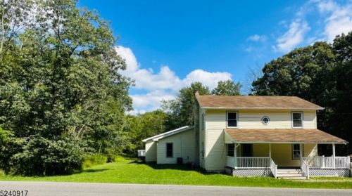 213 Sand Shore Rd, Mount Olive NJ  07828-1513 exterior