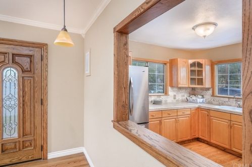 114 Barranca Ave, Glendora CA  91741-2423 exterior